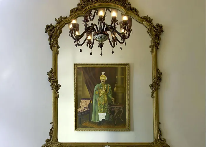 The Lalit Laxmi Vilas Palace