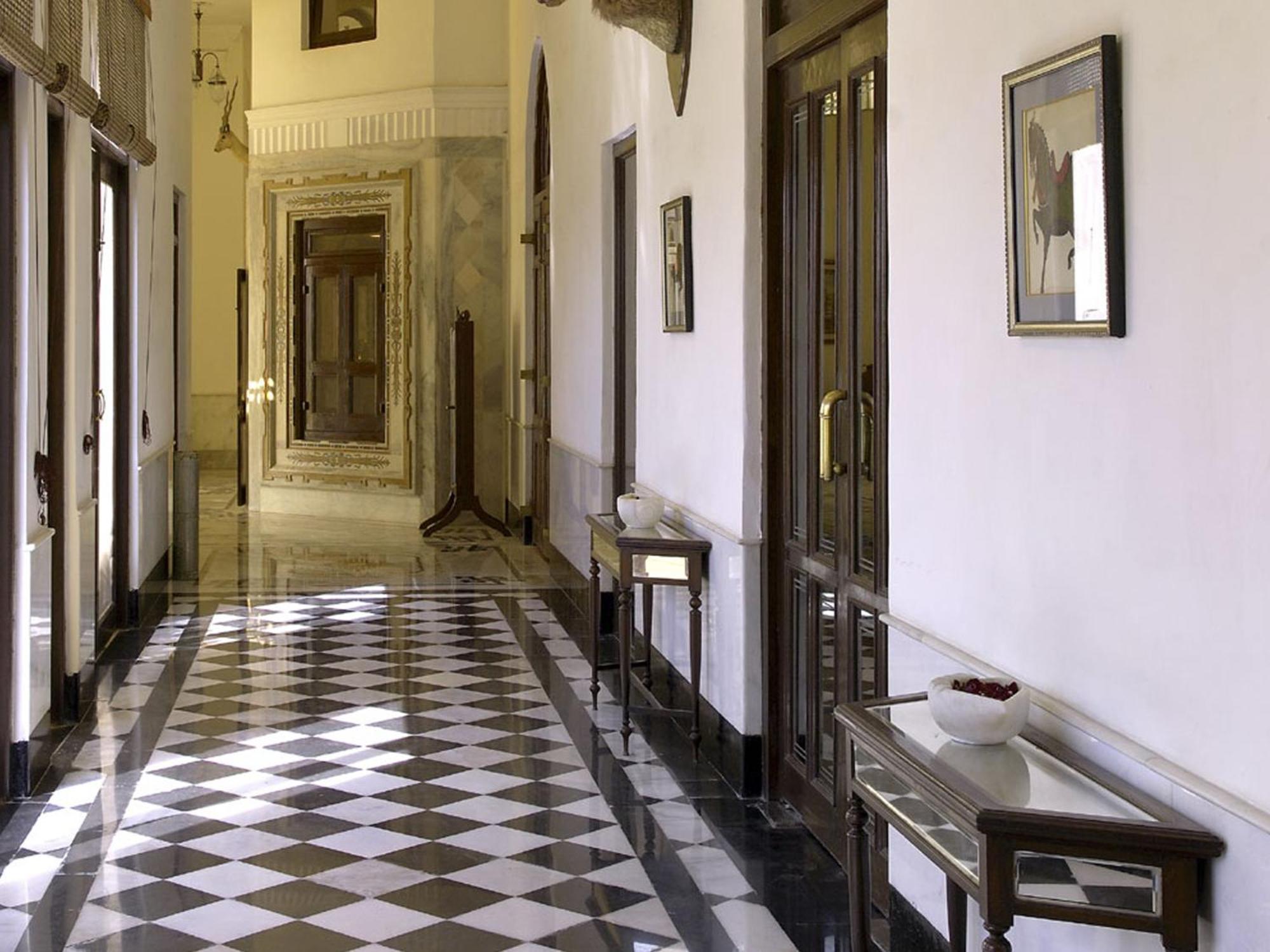 The Lalit Laxmi Palace होटल 5*